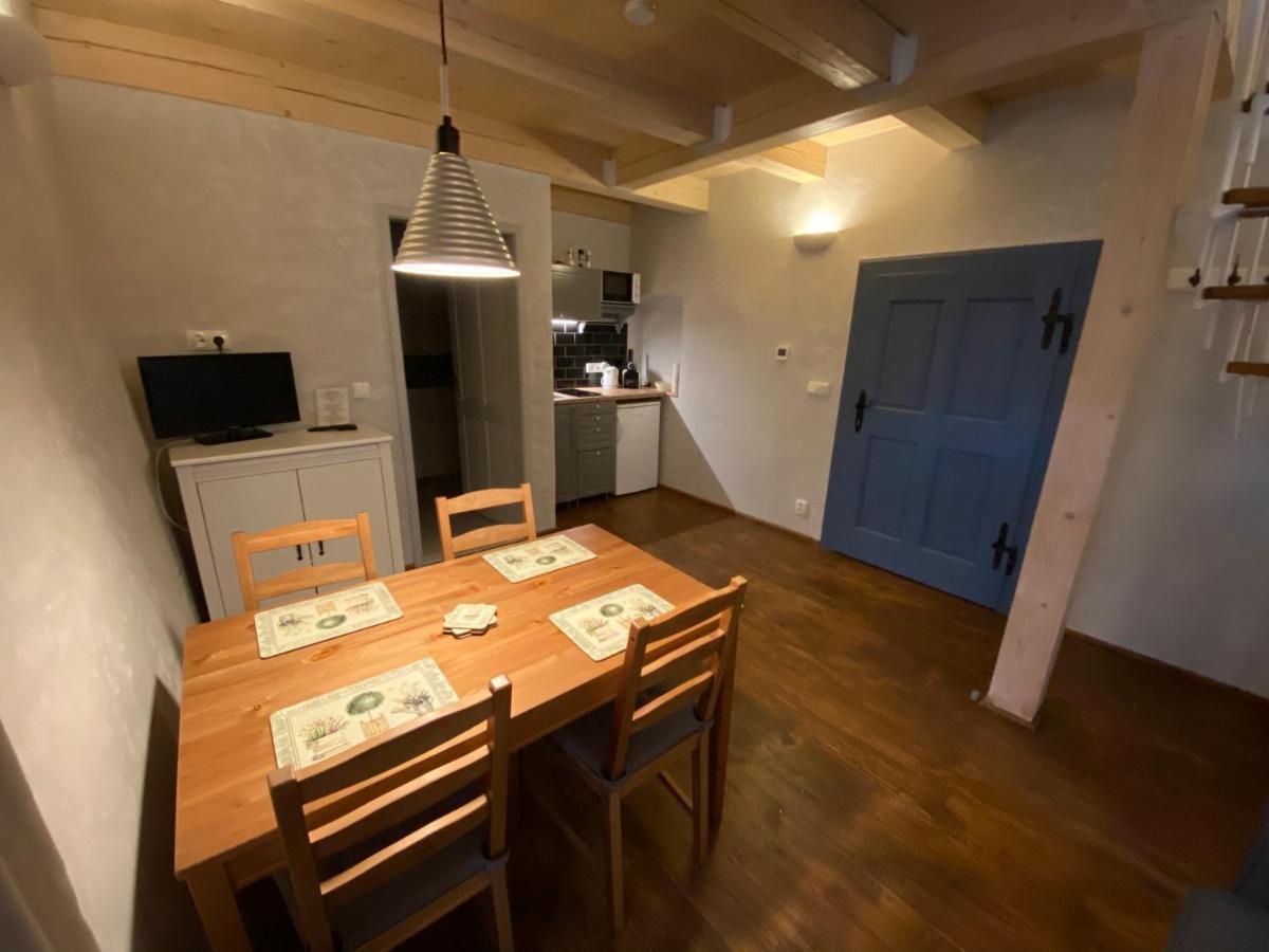U Dr. Fausta Apartment Slavonice Ngoại thất bức ảnh
